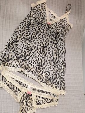 Blush Leopard Print Lace Trim Chemise & Panty Set in Cream, Black, Pink